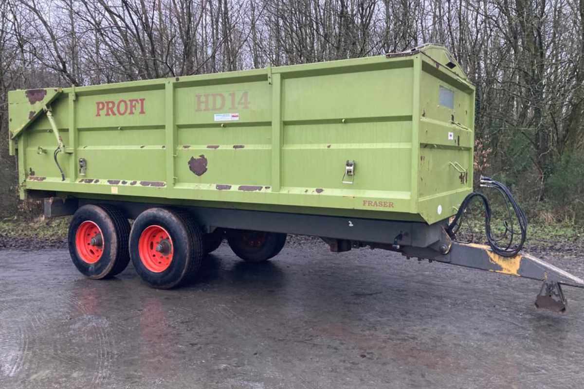 Used agricultural trailers 3